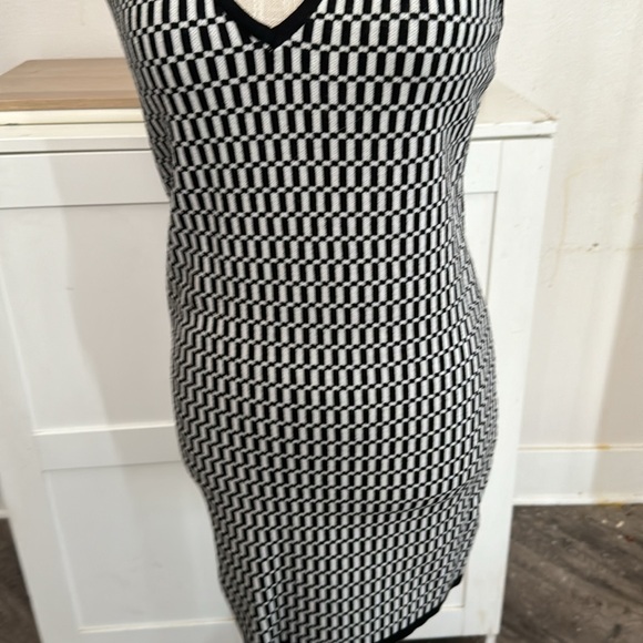 Butter Melon NWT Mini Bodycon Check Dress - Picture 10 of 16